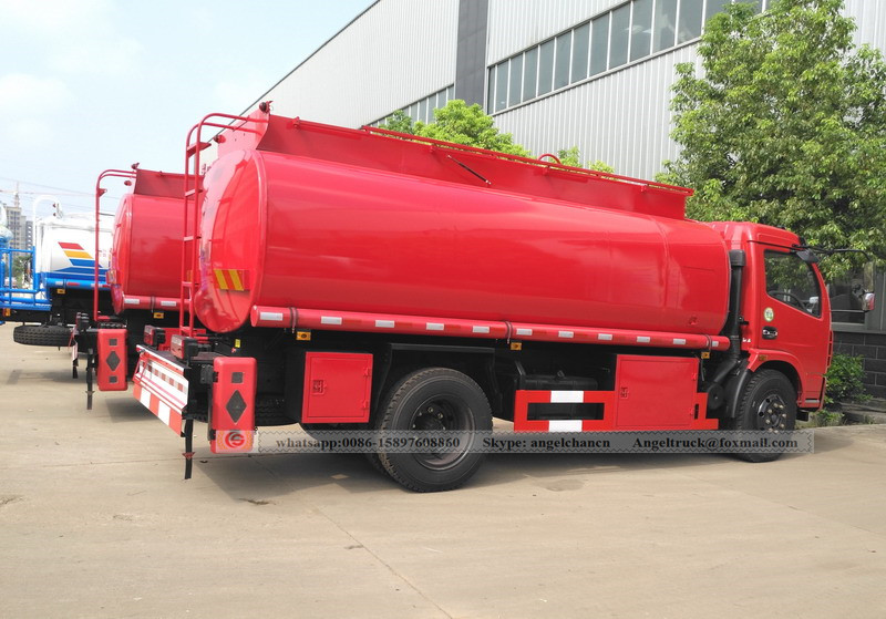 Oil fuel tranker truck manufacturer