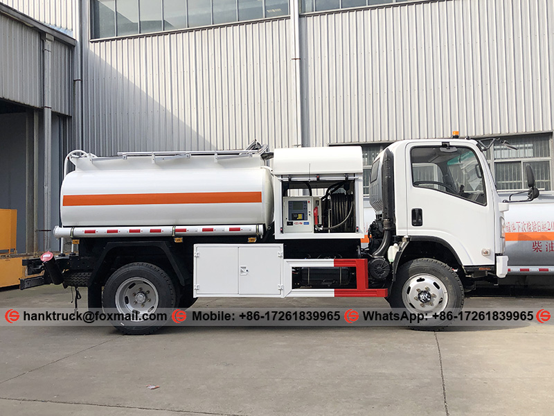 ISUZU fuel tanker truck