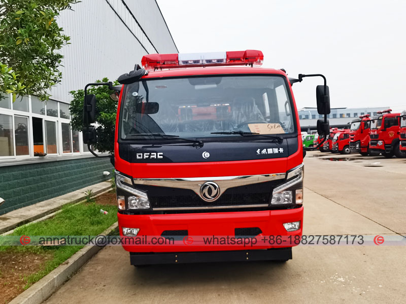 Camión de bomberos de la marca Dongfeng