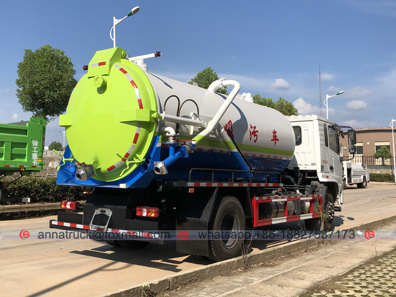 Camión de succión al vacío de aguas residuales chino IVECO 10000 litros 3