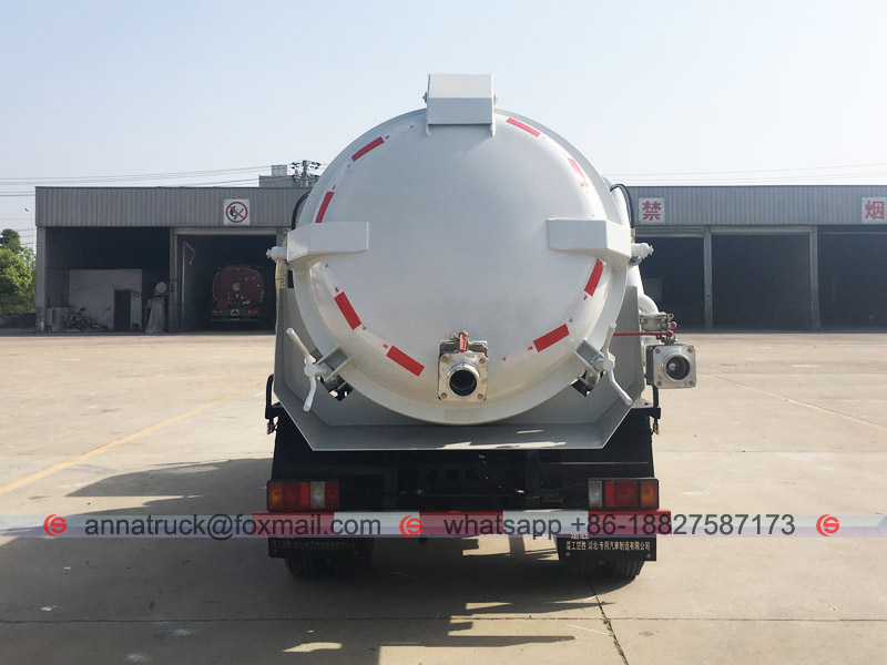 Camión de succión de lodos ISUZU 100P-3