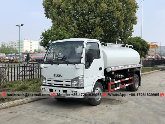  Isuzu ELF 3000 Camión cisterna de agua de litros