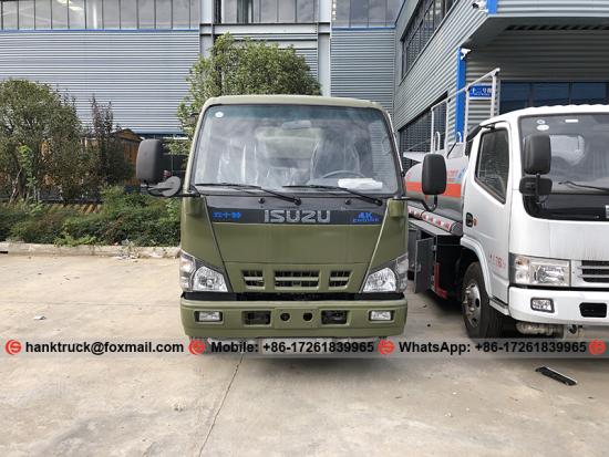  Isuzu Elf 4,000 litros diesel camión cisterna con dispensador