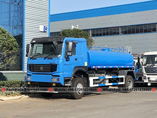 4x4 con tracción en todas las ruedas RHD SINOTRUK 10,000 litros de camión de agua