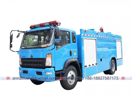 Camión contra incendios de agua y espuma