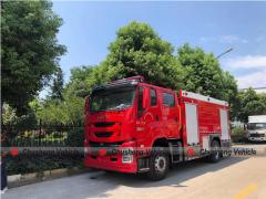 8.500 litros ISUZU  FTR camión de bomberos