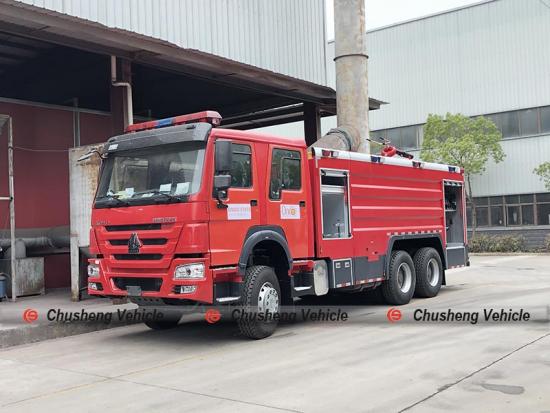 Camión contra incendios de espuma SINOTRUK HOWO de 12.000 litros