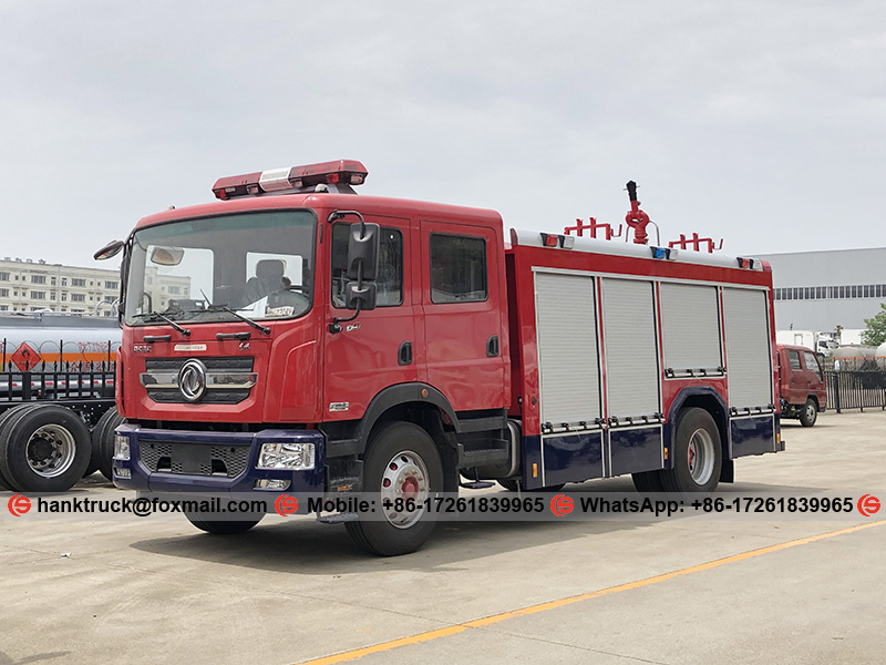30 unidades DONGFENG 7000 litros de camión de bomberos de agua al sudeste asiático